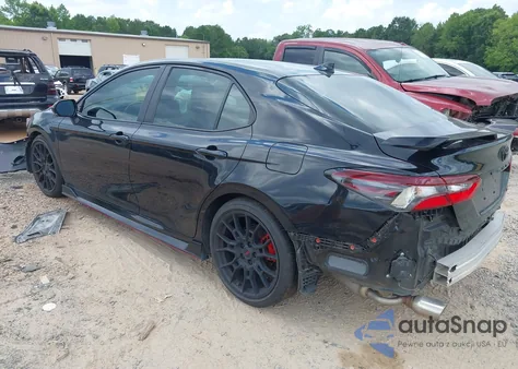 2021 Toyota Camry Trd z USA, uszkodzony, nr VIN 4T1KZ1AK0MU056776